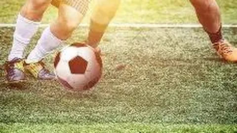 铜梁龙腾跃四年，重庆足球重返中超赛场！再现山城激情，巅峰对决即将开启！